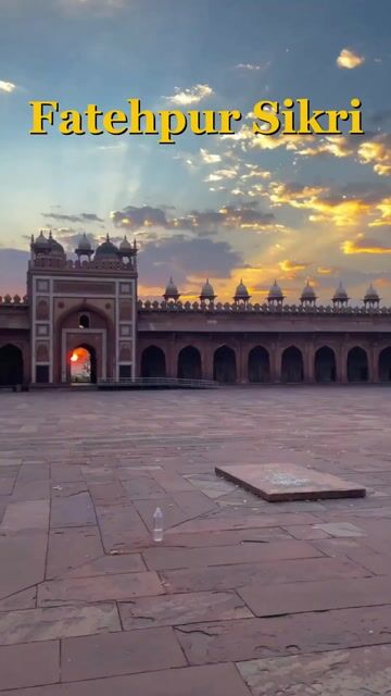 Explore Fatehpur Sikri | Mughal City Tour with Local Guide