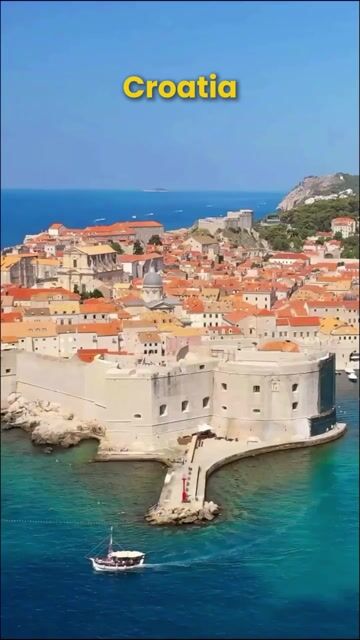 Croatia Tour Packages | Dubrovnik, Split & Plitvice Lakes Guided Experiences