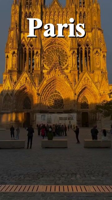 Paris Cultural Walk | Louvre, Latin Quarter & Garden Experience