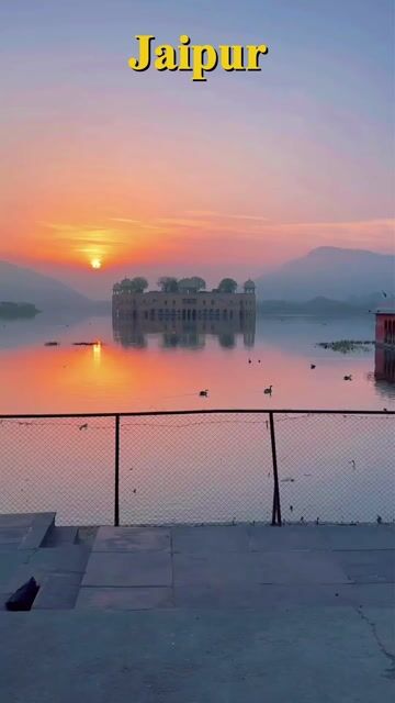 Jaipur Full Day Tour Package | Amer Fort, Hawa Mahal & Pink City Sightseeing