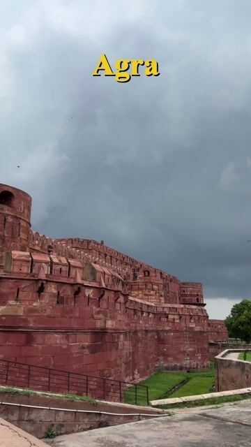 Agra Tour Guide | Private Taj Mahal & Agra Fort Tours