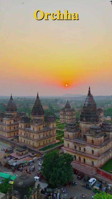 Orchha Bundela Palaces & Betwa River Tour with Manoj Rai | Jahangir Mahal & Ram Raja Temple