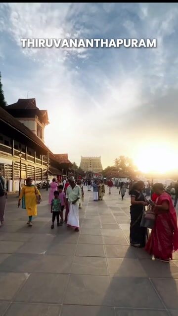 Thiruvananthapuram Tour Packages | Padmanabhaswamy Temple, Kovalam Beach & Heritage Tours