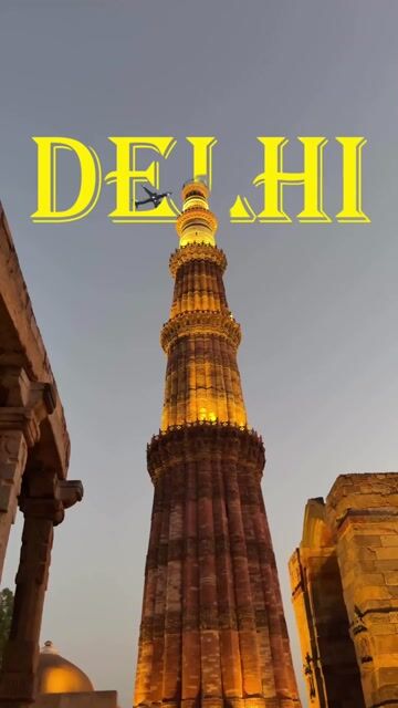 Local Tourist Guide in Delhi: Old Delhi Hidden Street Walking Tour & Tuk-Tuk Ride