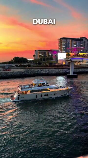 Dubai Tour Packages | Luxury, Honeymoon, Family & Desert Adventure Holidays