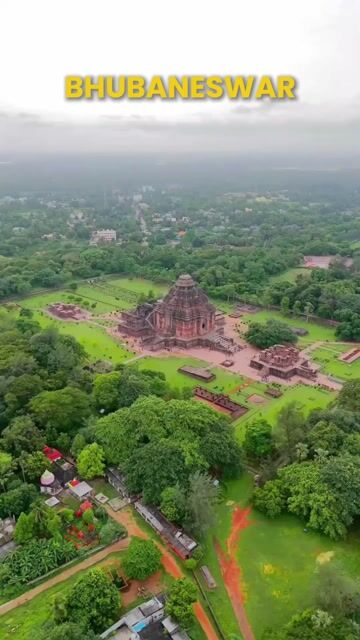 Bhubaneswar Tour Packages | Lingaraj Temple, Mukteswar Temple & Odisha Heritage Tour